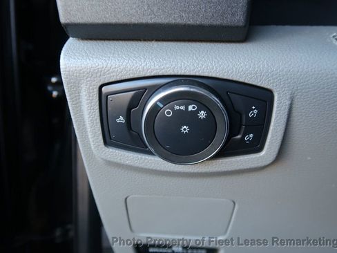 Used 2020 Ford F250 XL w/ Power Equipment Group image 39