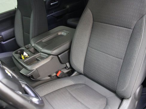 Used 2021 Chevrolet Silverado 2500 LT w/ Fleet Comfort Package image 15