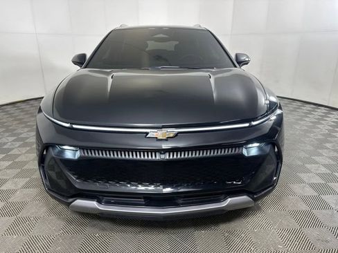 Used 2024 Chevrolet Equinox EV LT image 8