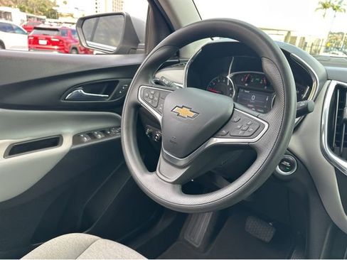 Used 2023 Chevrolet Equinox LT AWD/4WD image 27
