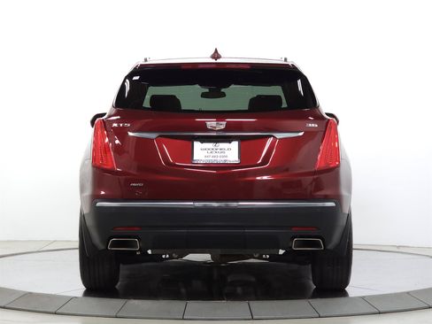 Used 2017 Cadillac XT5 Luxury w/ Driver Awareness Package AWD/4WD image 6