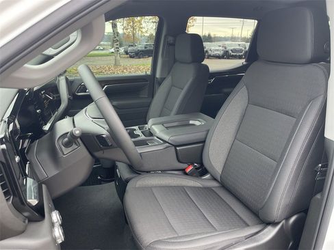 New 2026 GMC Sierra 1500 Elevation image 19