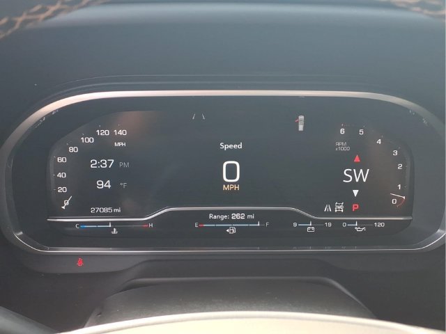 Used 2023 GMC Yukon XL AT4 w/ AT4 Premium Package AWD/4WD image 9