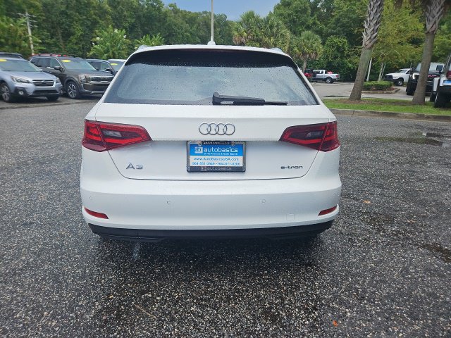 Used 2016 Audi A3 e-tron Premium Plus w/ Premium Plus Package FWD image 5