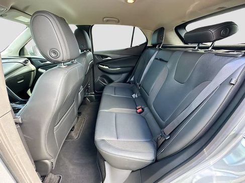 Used 2023 Buick Encore GX Select w/ Sport Touring Package FWD image 23