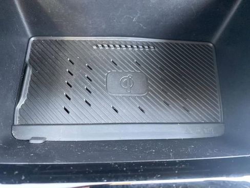 Certified 2023 Kia Niro EX image 24