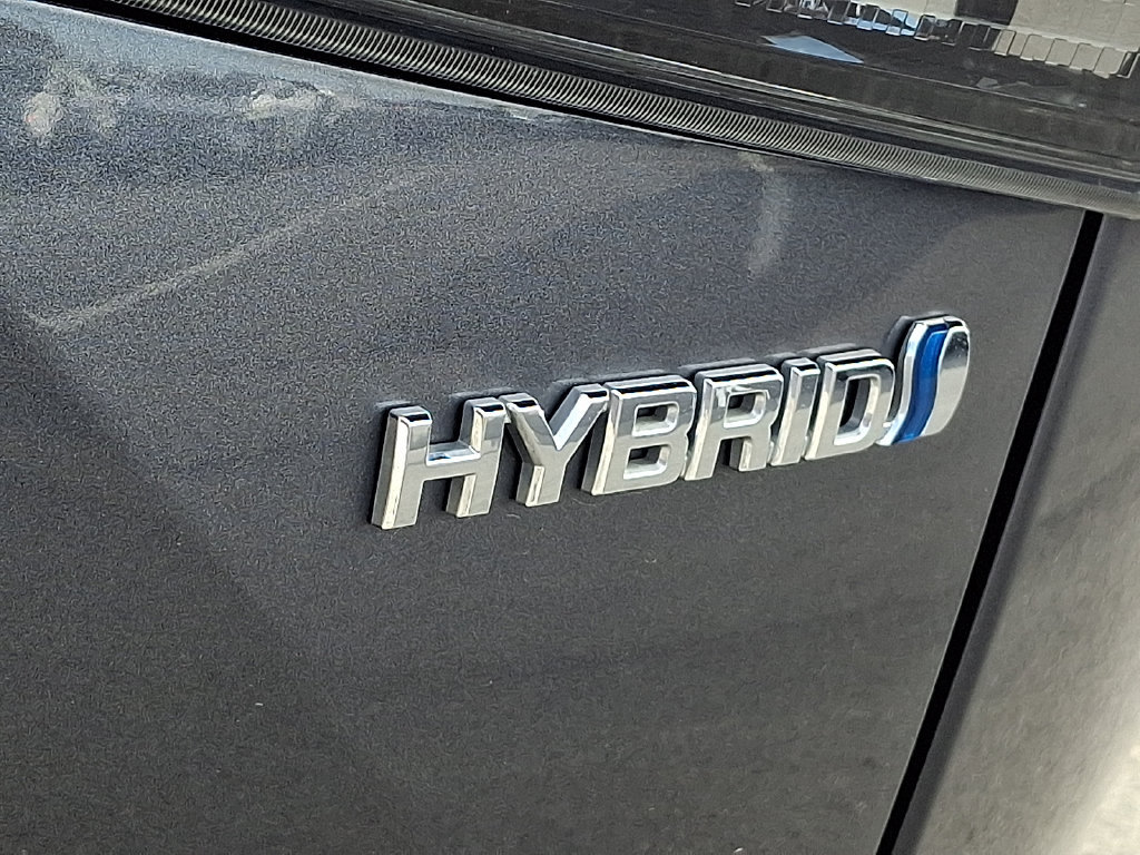 Certified 2022 Toyota Highlander Limited AWD/4WD image 35