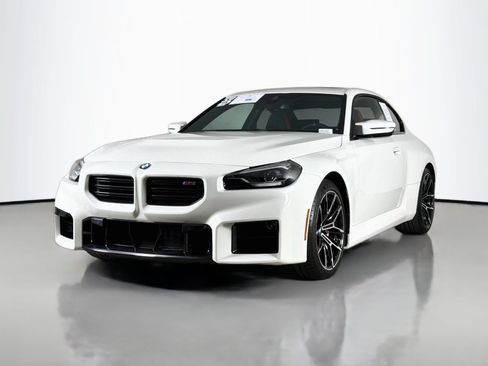 Used 2025 BMW M2 RWD image 3