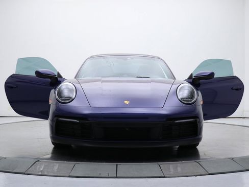 Used 2021 Porsche 911 Carrera S image 10