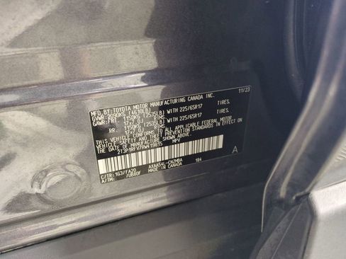Used 2024 Toyota RAV4 XLE AWD/4WD image 37