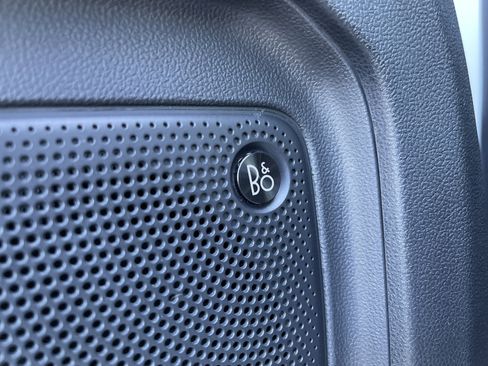 Used 2021 Ford Escape Titanium w/ Titanium Elite Package image 17