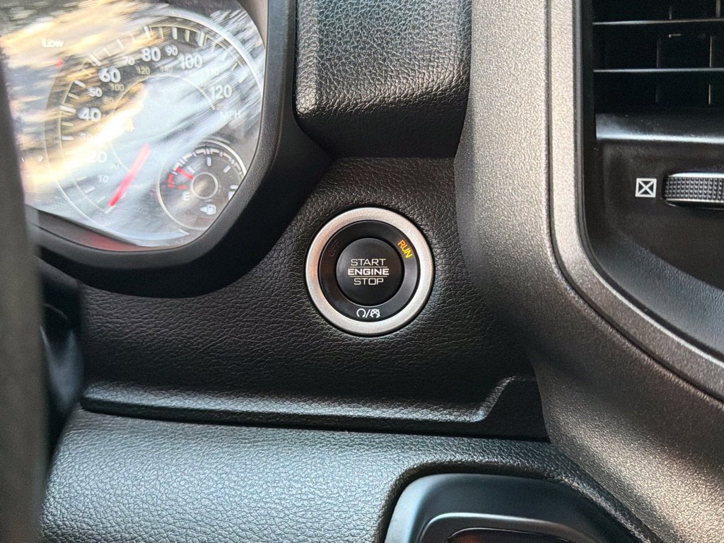Used 2025 RAM 1500 Warlock AWD/4WD image 47