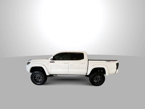 Used 2019 Toyota Tacoma TRD Pro image 5
