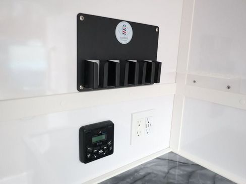 Used 2025 RAM ProMaster 2500 w/ Convenience Group image 28