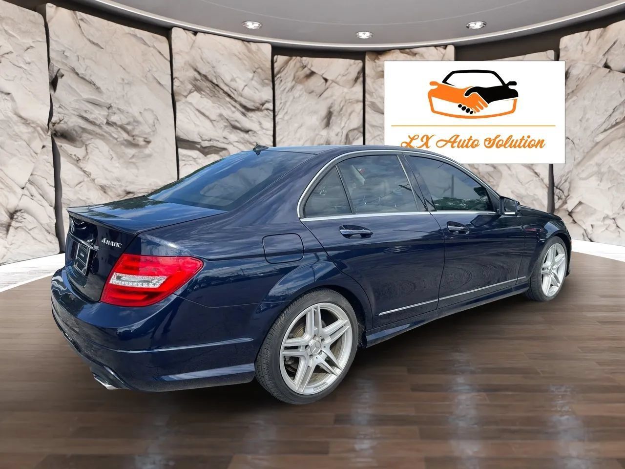 Used 2014 Mercedes-Benz C 300 4MATIC Sedan w/ Multimedia Package image 6