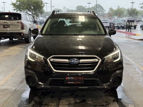 Used 2019 Subaru Outback 2.5i AWD/4WD image 5