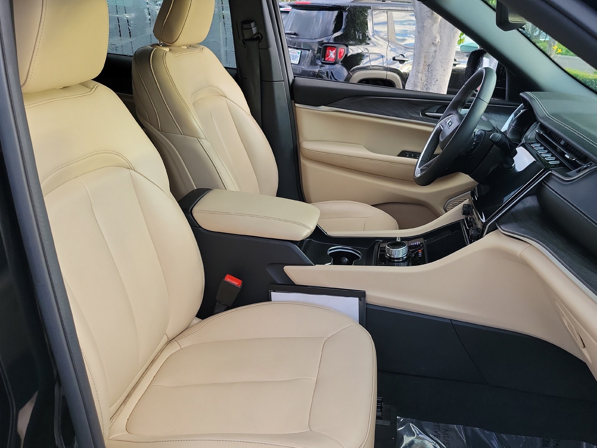 Certified 2024 Jeep Grand Cherokee Limited 4xe AWD/4WD image 21