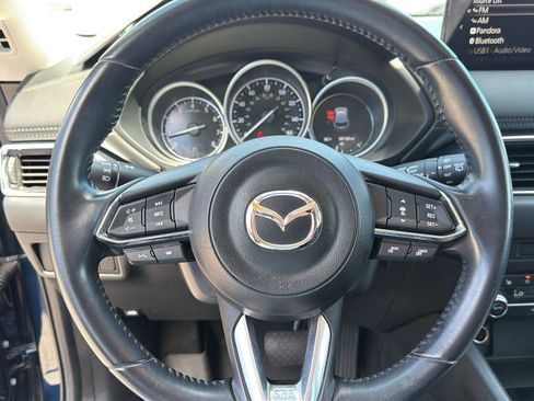 Used 2021 MAZDA CX-5 Touring FWD image 19