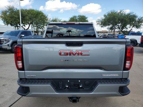 New 2025 GMC Sierra 1500 Elevation image 6