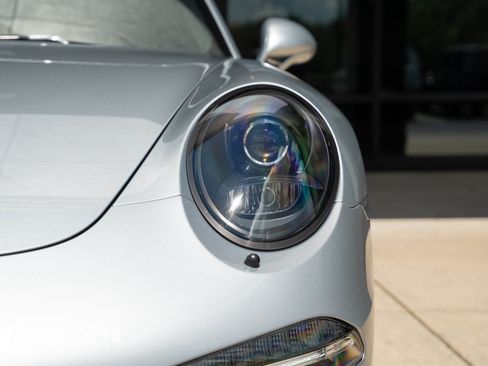 Used 2016 Porsche 911 Carrera GTS w/ GTS Interior Package RWD image 5