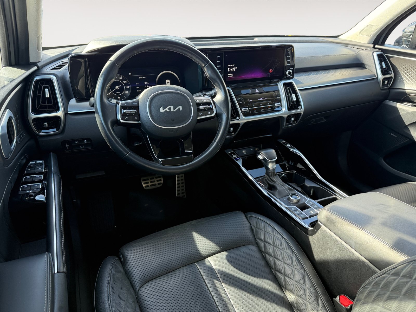 Used 2023 Kia Sorento SX AWD/4WD image 15