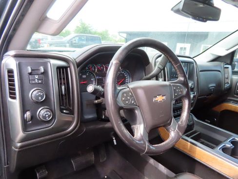 Used 2019 Chevrolet Silverado 3500 LTZ w/ Duramax Plus Package AWD/4WD image 31