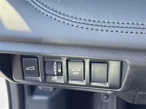 Used 2022 Subaru Outback Wilderness image 17