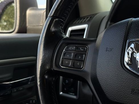 Used 2019 RAM 1500 Warlock AWD/4WD image 9