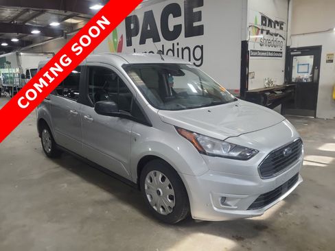 Used 2022 Ford Transit Connect XLT FWD image 4