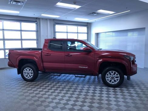 New 2026 Toyota Tacoma SR5 AWD/4WD image 6