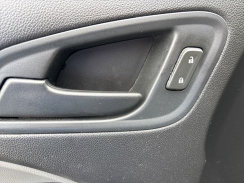 Used 2019 Chevrolet Colorado W/T w/ WT Convenience Package image 19