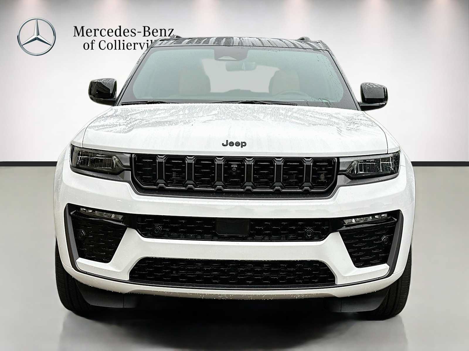 Used 2026 Jeep Grand Cherokee Summit w/ Obsidian Package AWD/4WD image 2