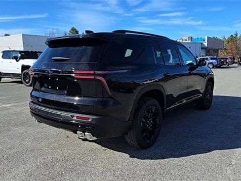 New 2026 Chevrolet Traverse LT w/ Midnight/Sport Edition image 8