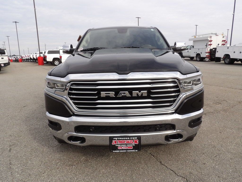 Used 2019 RAM 1500 Limited RWD image 12