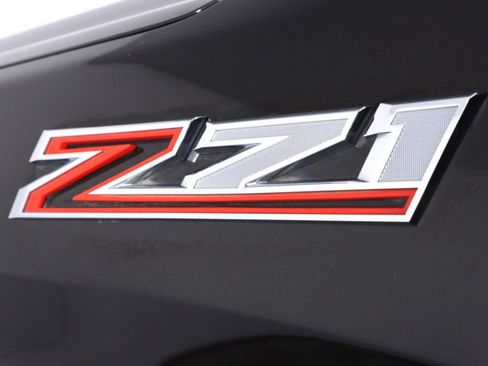 Used 2020 Chevrolet Silverado 1500 LTZ image 41