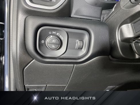 Used 2026 RAM 2500 Big Horn AWD/4WD image 24