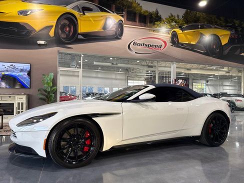 Used 2019 Aston Martin DB11 Tech Pkg $236K MSRP image 45