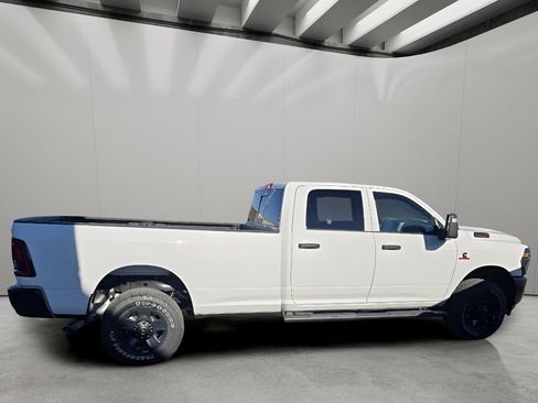 New 2026 RAM 2500 Tradesman AWD/4WD image 6