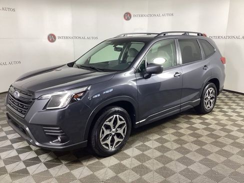 Certified 2024 Subaru Forester Premium image 1