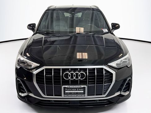 Used 2020 Audi Q3 2.0T Premium w/ Convenience Package image 2