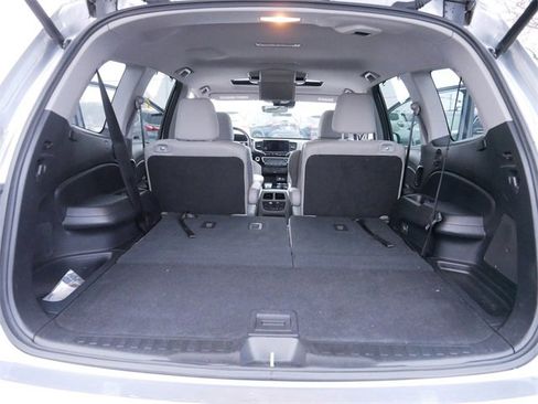 Used 2019 Honda Pilot Touring image 20