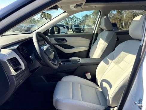 New 2026 Nissan Rogue SV image 24