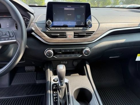 New 2026 Nissan Altima 2.5 SV AWD/4WD image 15