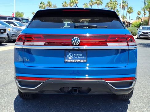 Certified 2025 Volkswagen Atlas Cross Sport SE FWD image 6