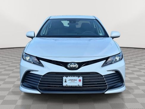 Used 2023 Toyota Camry LE image 8