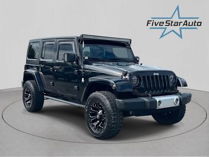 Used 2008 Jeep Wrangler Unlimited Sahara w/ Dual Top Group