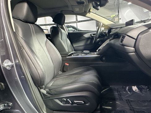 Used 2022 Acura TLX w/ Technology Package image 36