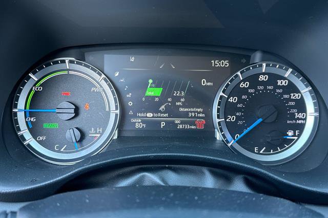 Used 2024 Toyota Highlander LE AWD/4WD image 29