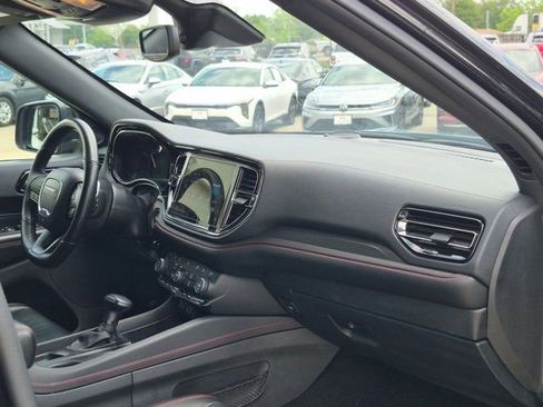 Used 2025 Dodge Durango GT AWD/4WD image 32