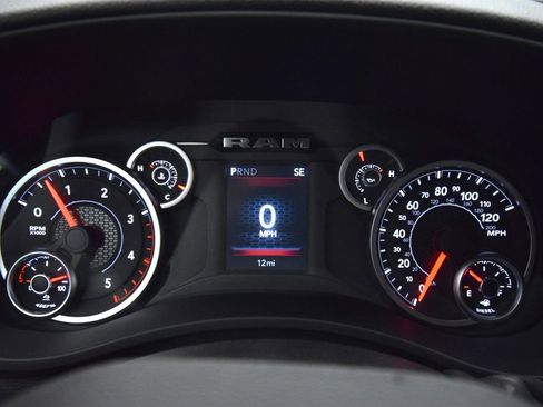 New 2026 RAM 5500 Tradesman AWD/4WD image 18